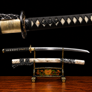 Katana Hayate (Koolstofstaal 1060 met authentieke hamon)