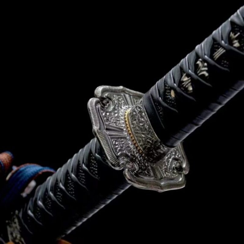Katana Akane (T10-staal met authentieke hamon en roggenhuid)